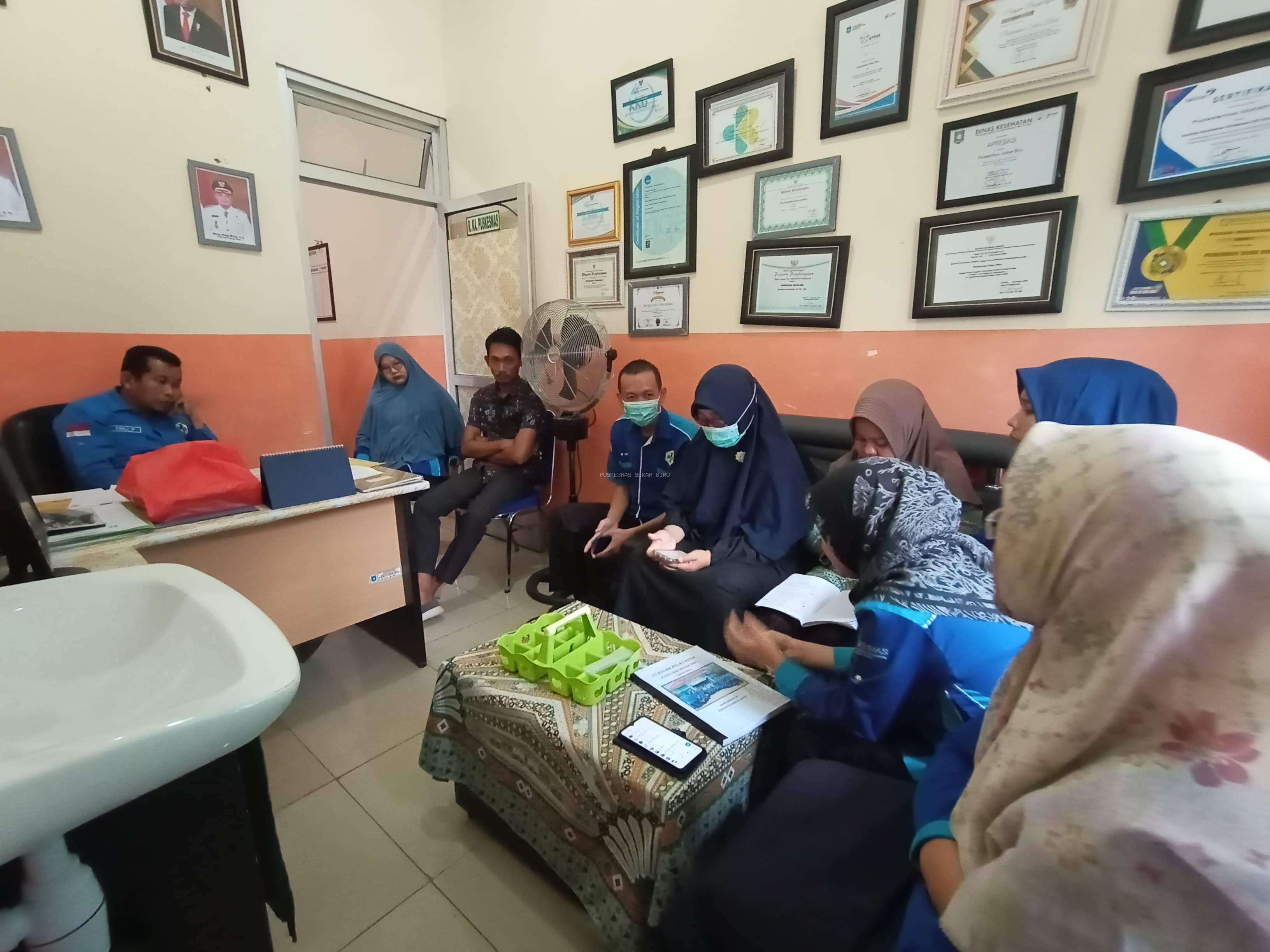 Rapat Internal Tim Puskesmas Sekar Biru Untuk Penilaian Ombudsman